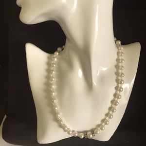 White Pearl Crystal Necklace with extentar